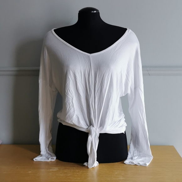 White long sleeve tie up shirt - Picture 1 of 2